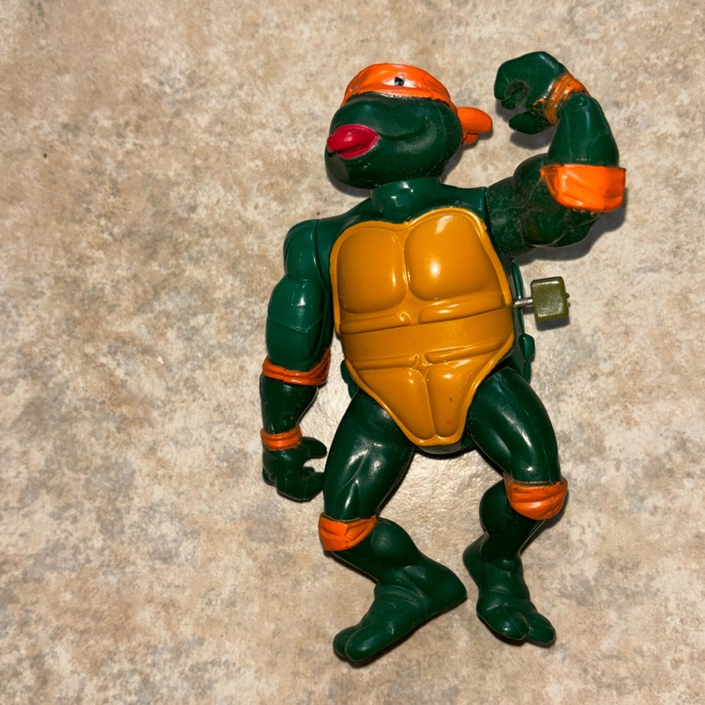 Vintage 1989 Teenage Mutant Ninja Turtle wind up Michelangelo toy